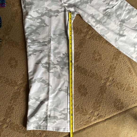 Avia new with tag camo wide leg sweat pants. - Picture 6 of 7